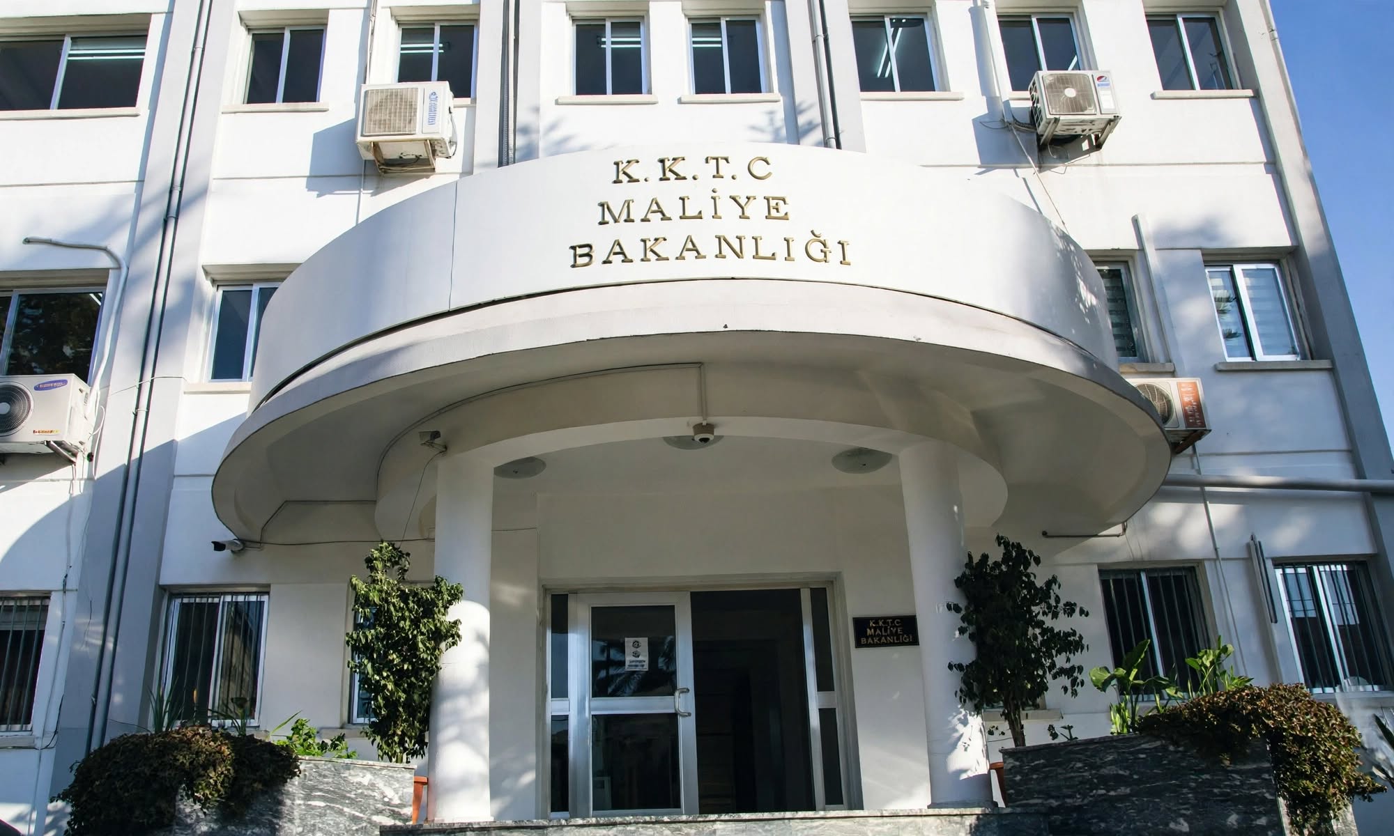 Segure kapandı, kasko sahibine "teminat yettiği kadar" ödeme var. Peki kazada zarar gören üçüncü kişiyi kim koruyacak?